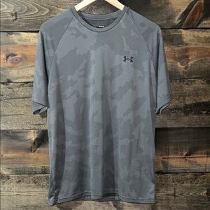 Under Armour Men's Gray Camo Shirt